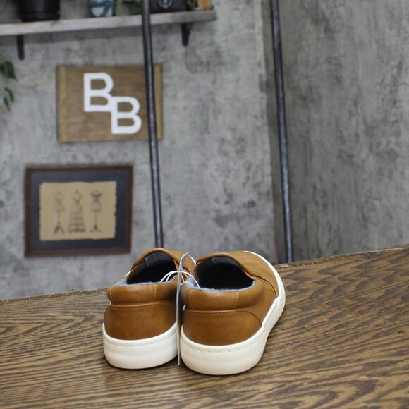 NWT Cat & Jack Kids Boys Colby Slip-On Sneakers 90371012 Cognac Brown 1 - Picture 8 of 10